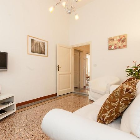Oltrarno Apartments Флоренция Экстерьер фото