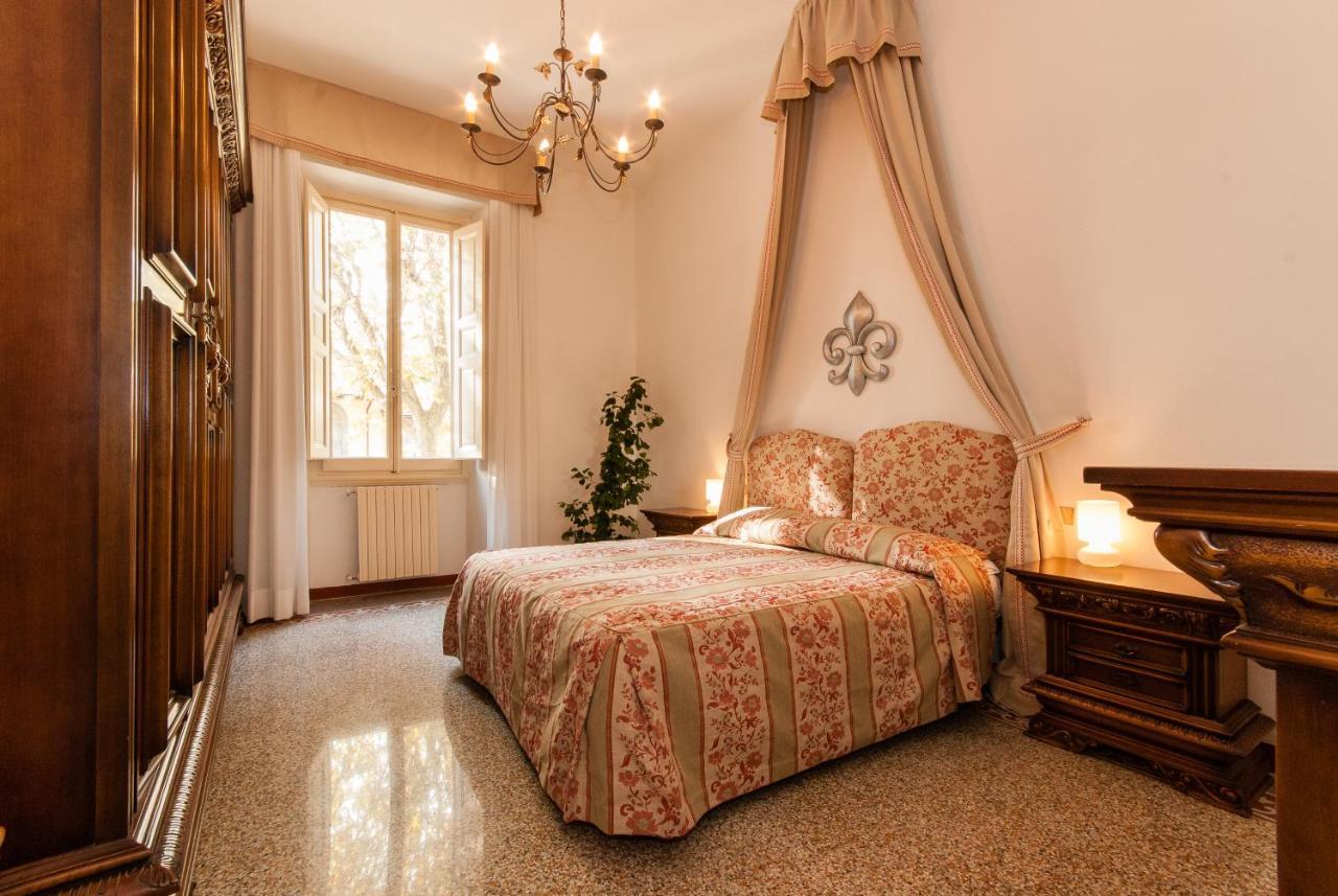 Oltrarno Apartments Флоренция Экстерьер фото