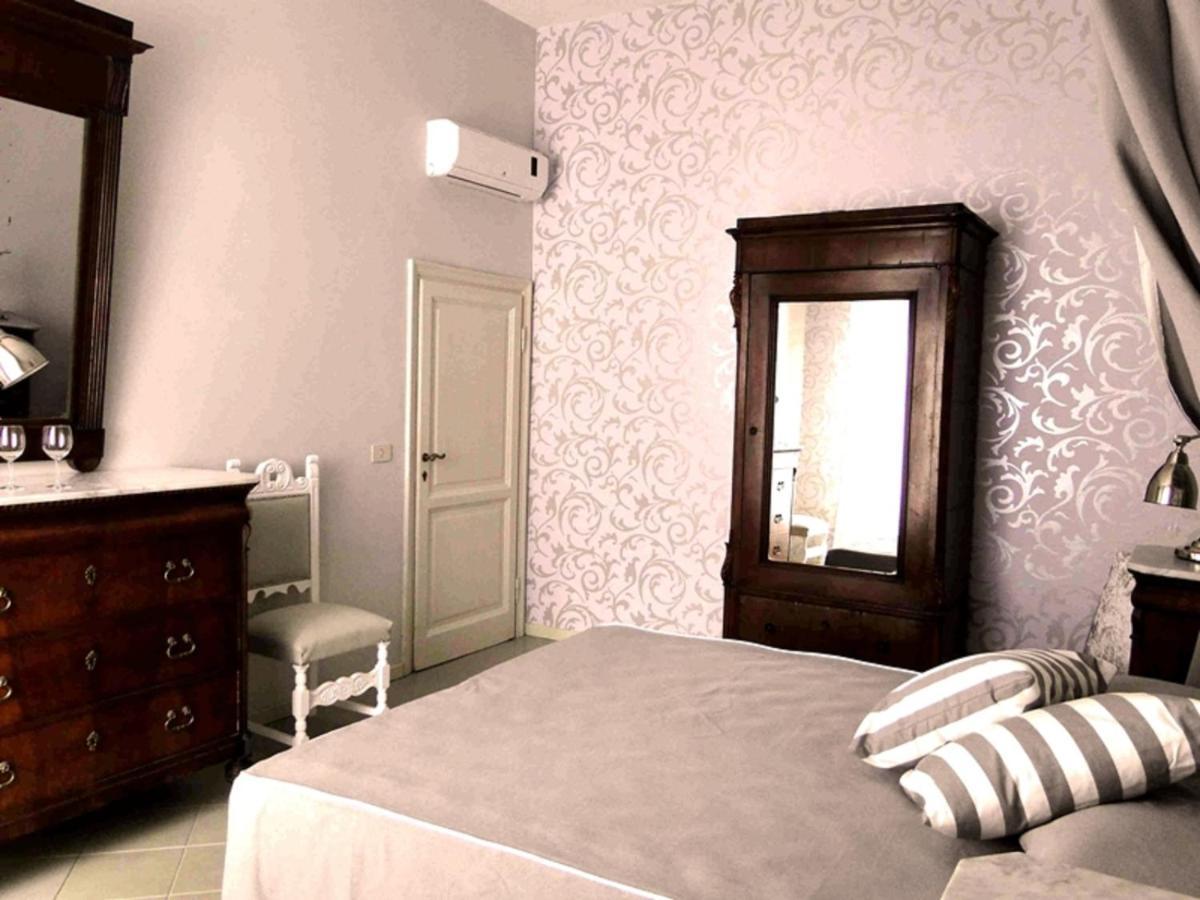 Oltrarno Apartments Флоренция Экстерьер фото